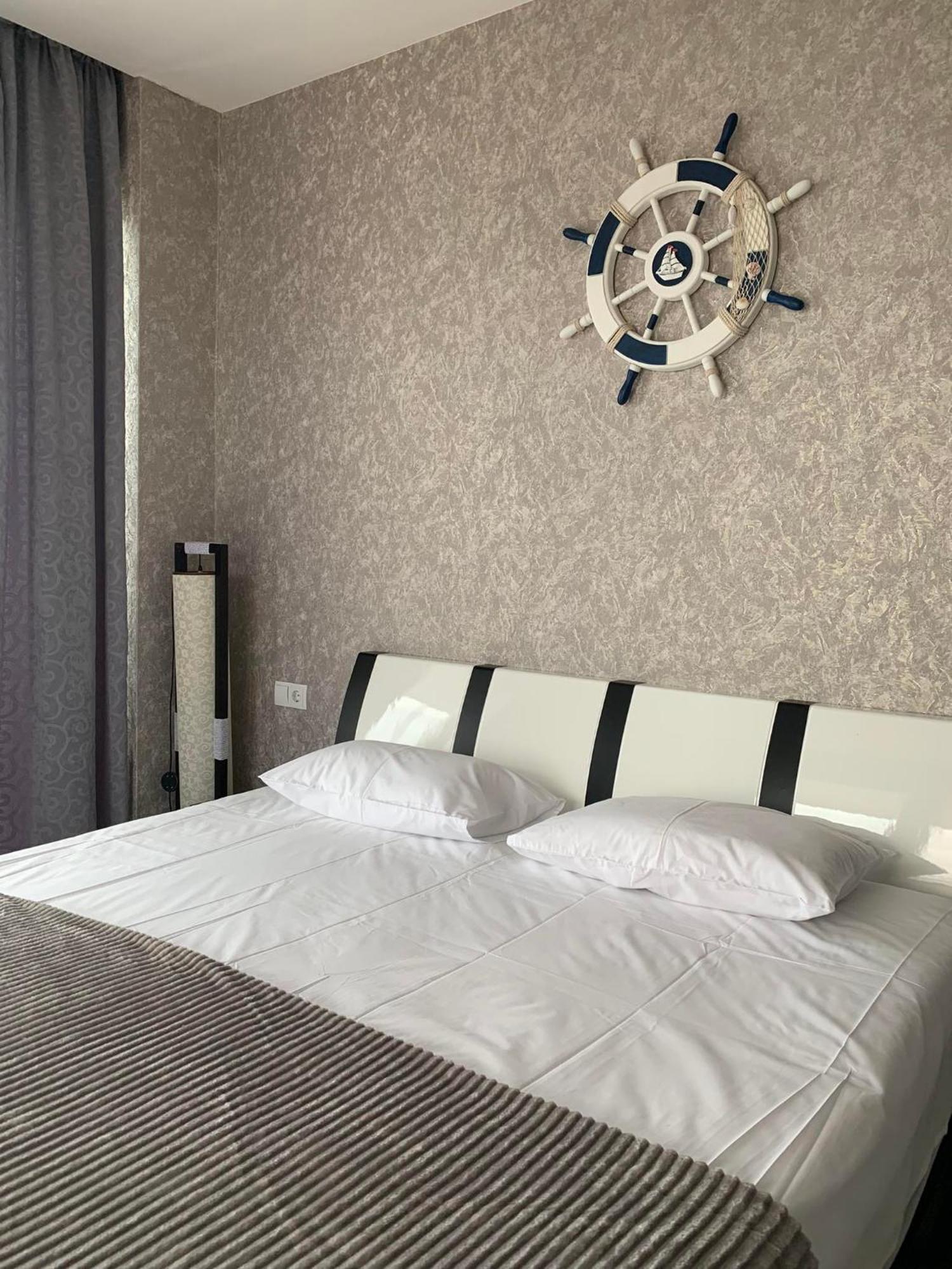 White House Chakvi Hotel Kültér fotó