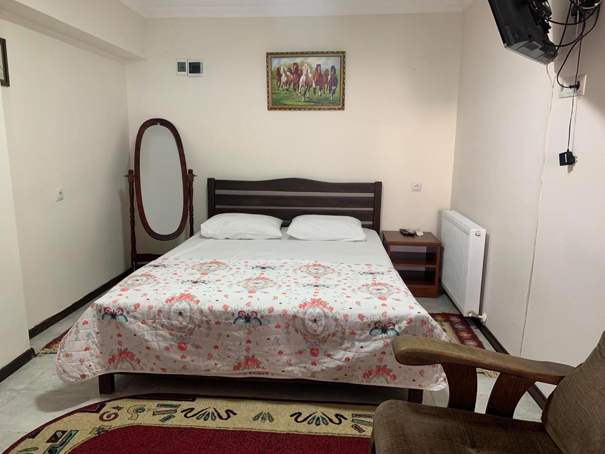 White House Chakvi Hotel Kültér fotó